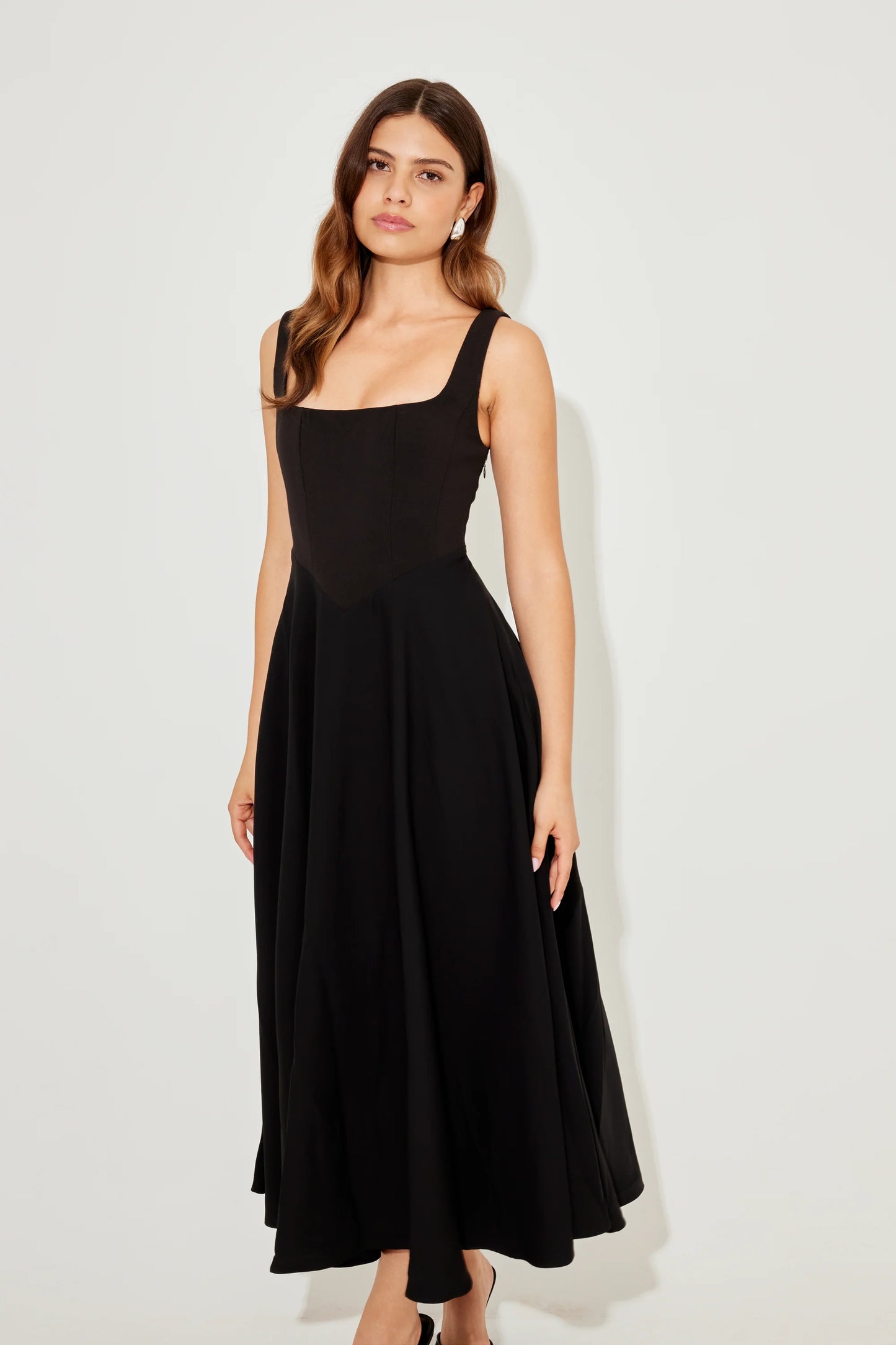 Odd Muse - High Waist Square Neck Midi Dress (Black)